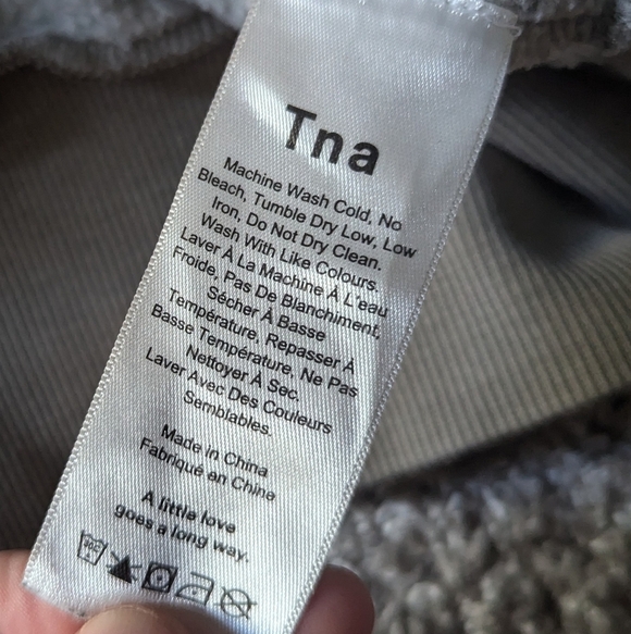 TNA Cropped Crewneck Pullover - Picture 6 of 7